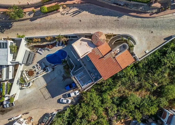 Casa La Pinata 7br - Concierge And Maid Included * Cabo San Lucas