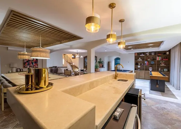 Casa La Pinata 7br - Concierge And Maid Included Cabo San Lucas