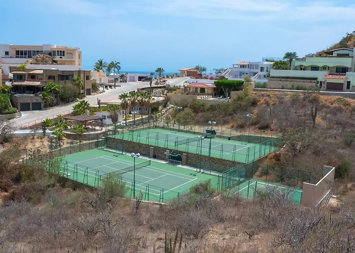 Villa Casa La Pinata 7br - Concierge And Maid Included