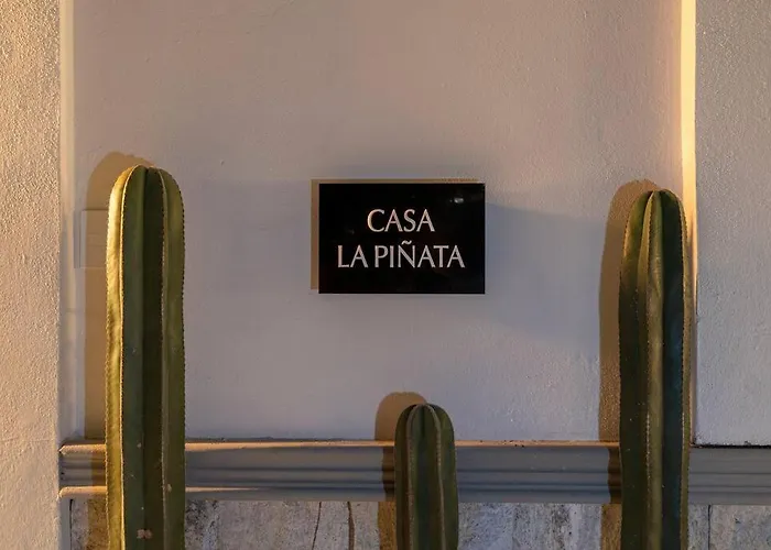 Casa La Pinata 7br - Concierge And Maid Included Villa *