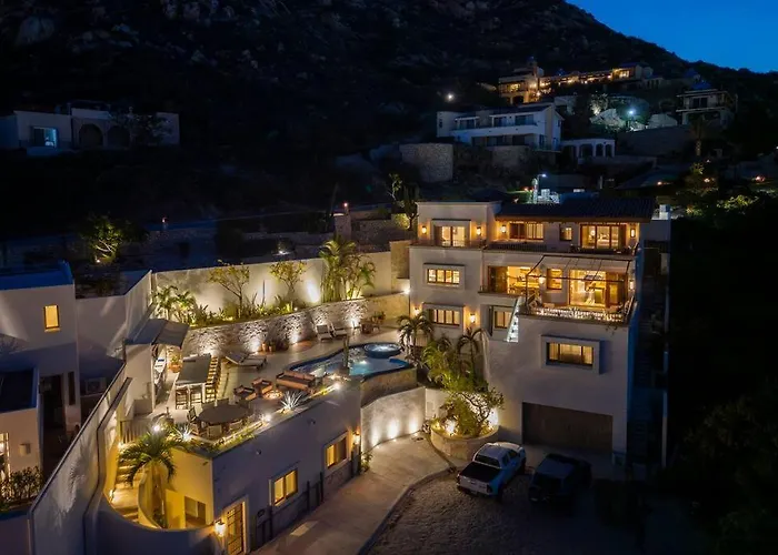 Casa La Pinata 7br - Concierge And Maid Included