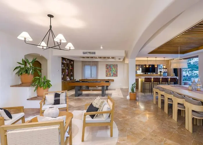Villa Casa La Pinata 7br - Concierge And Maid Included *